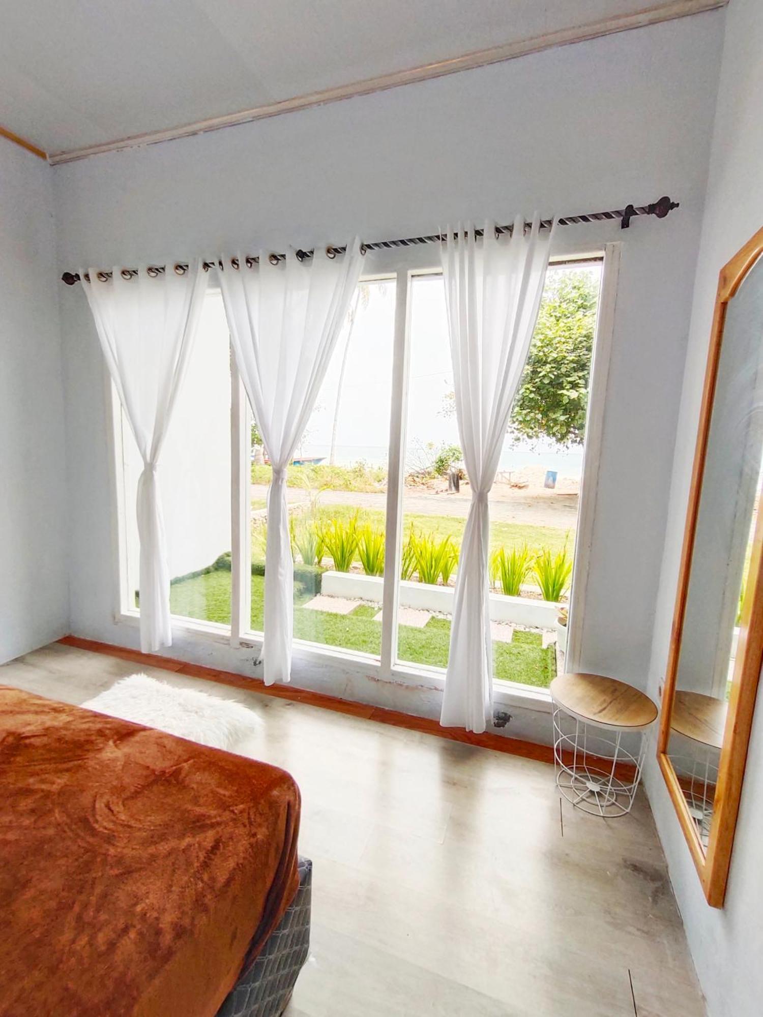 Stella Villa Ngurbloat Екстериор снимка